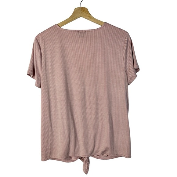 Ann Taylor Red Seersucker Stripe Tie Front Short Sleeve L - Picture 2 of 4